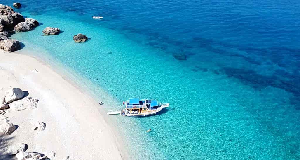 Suluada Ön Plajı: Antalya'Nın Saklı Cenneti